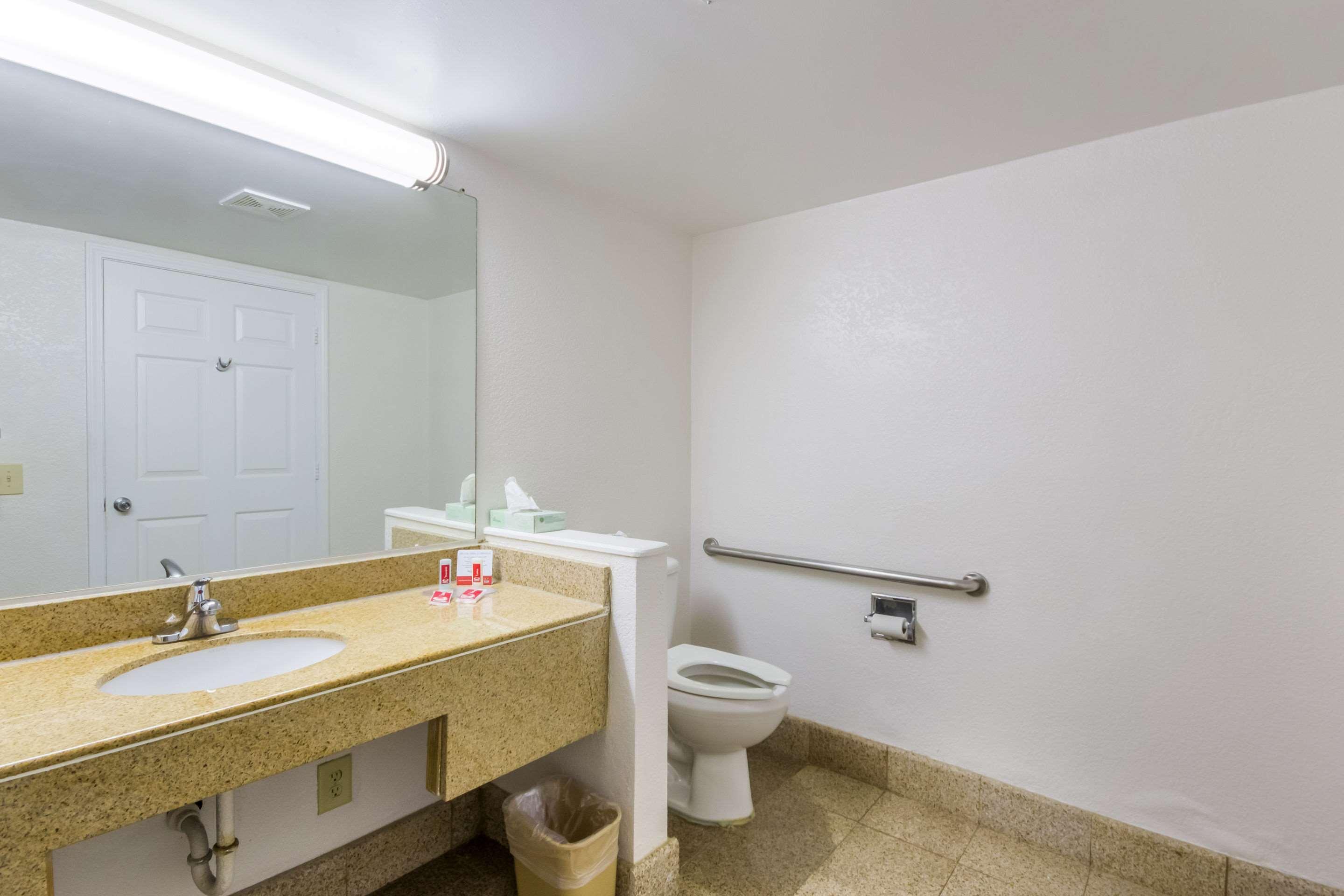 Econo Lodge Little Creek Norfolk Esterno foto