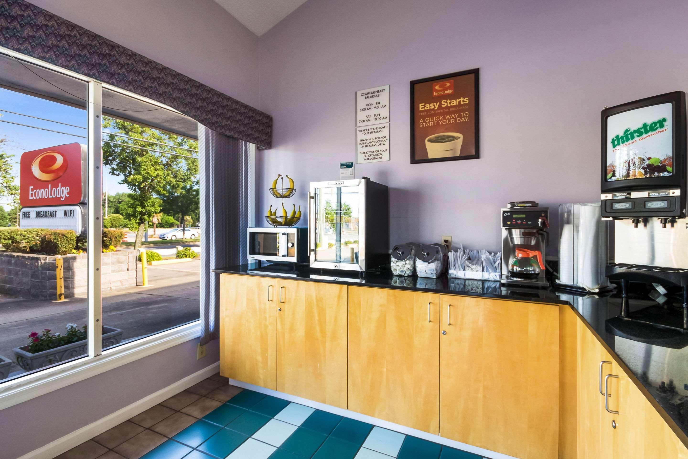 Econo Lodge Little Creek Norfolk Esterno foto