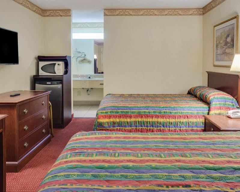 Econo Lodge Little Creek Norfolk Esterno foto